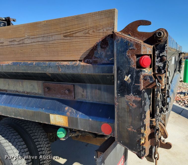 image for item DM8218 2013 International TerraStar  Ext. Cab dump truck