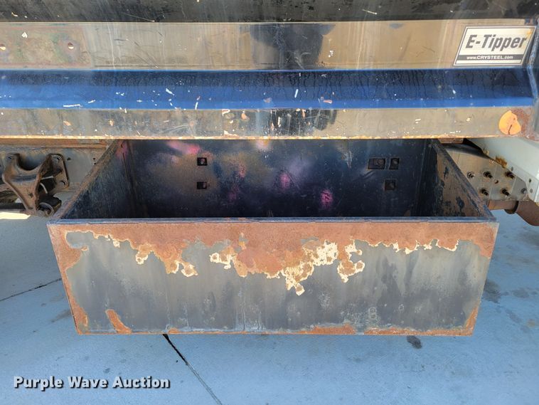 image for item DM8218 2013 International TerraStar  Ext. Cab dump truck