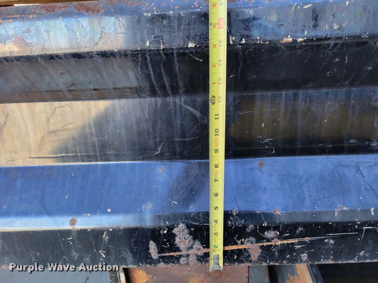 image for item DM8218 2013 International TerraStar  Ext. Cab dump truck