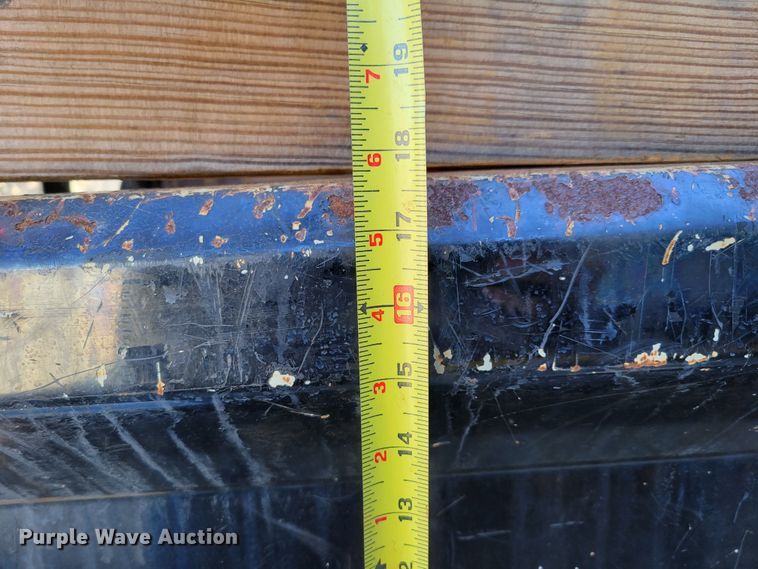 image for item DM8218 2013 International TerraStar  Ext. Cab dump truck