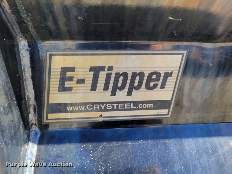 image for item DM8218 2013 International TerraStar  Ext. Cab dump truck