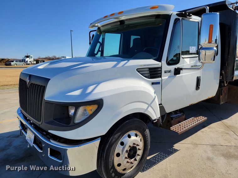 image for item DM8218 2013 International TerraStar  Ext. Cab dump truck