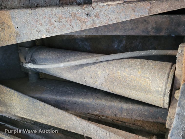 image for item DM8218 2013 International TerraStar  Ext. Cab dump truck