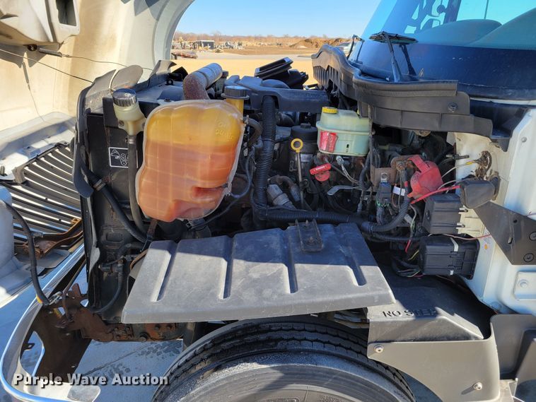 image for item DM8218 2013 International TerraStar  Ext. Cab dump truck