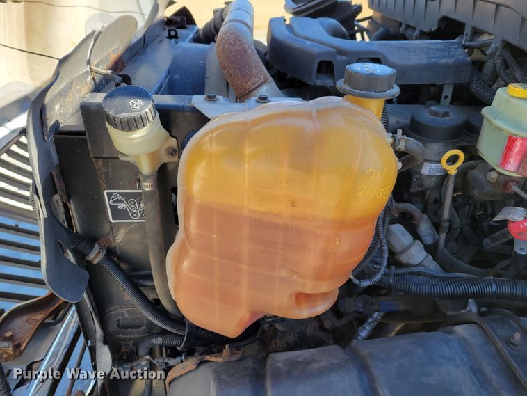 image for item DM8218 2013 International TerraStar  Ext. Cab dump truck