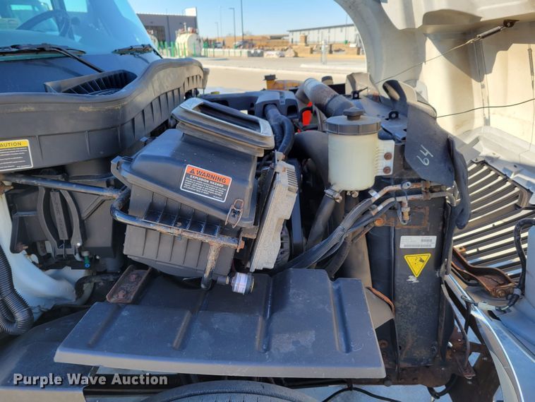 image for item DM8218 2013 International TerraStar  Ext. Cab dump truck