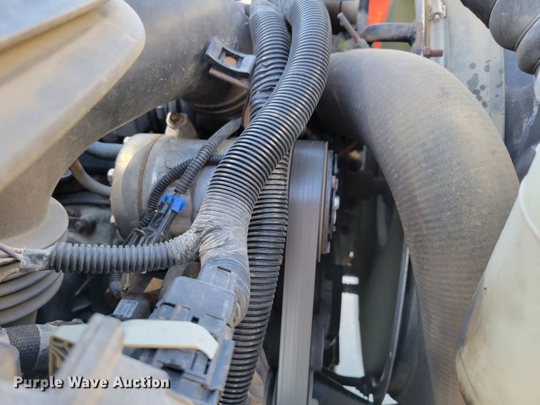 image for item DM8218 2013 International TerraStar  Ext. Cab dump truck