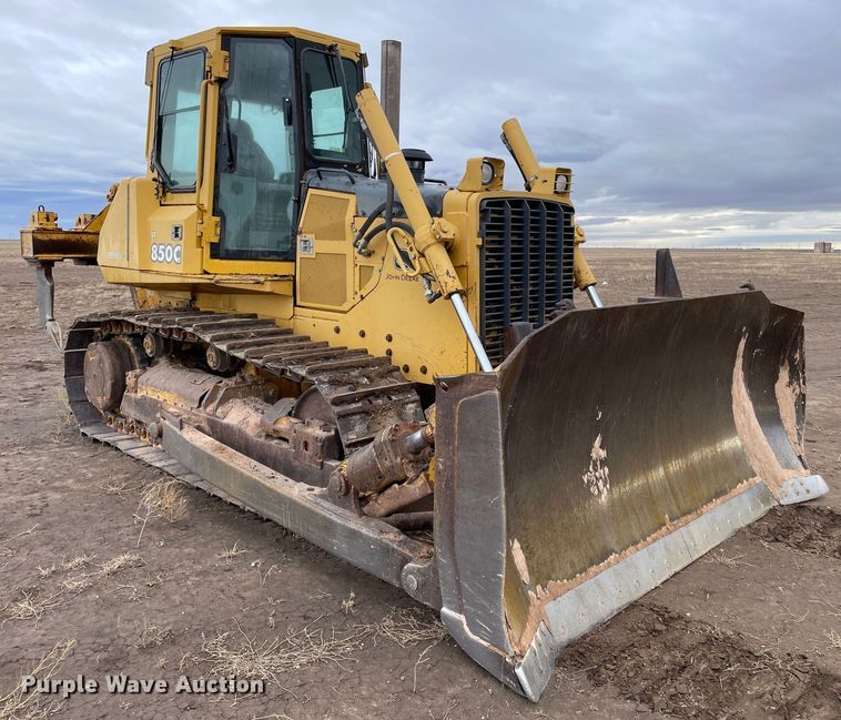 image for item DN4549 2003 John Deere 850C Series II LT  dozer