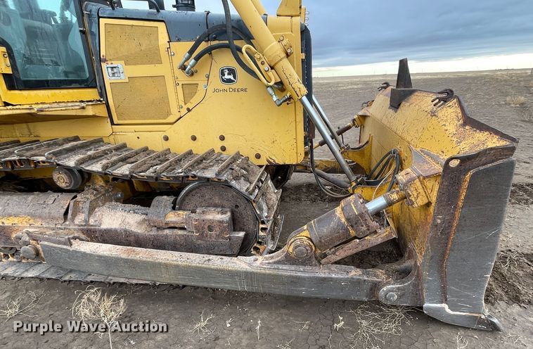 image for item DN4549 2003 John Deere 850C Series II LT  dozer