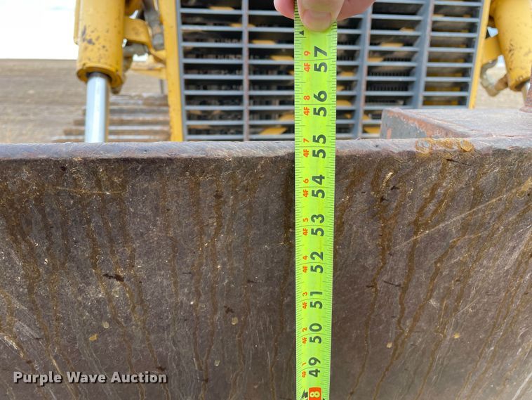 image for item DN4549 2003 John Deere 850C Series II LT  dozer