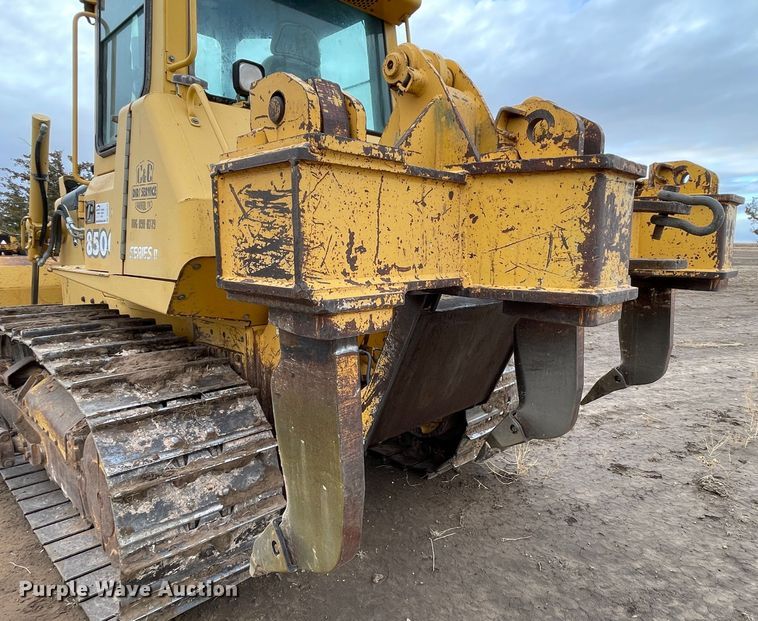 image for item DN4549 2003 John Deere 850C Series II LT  dozer