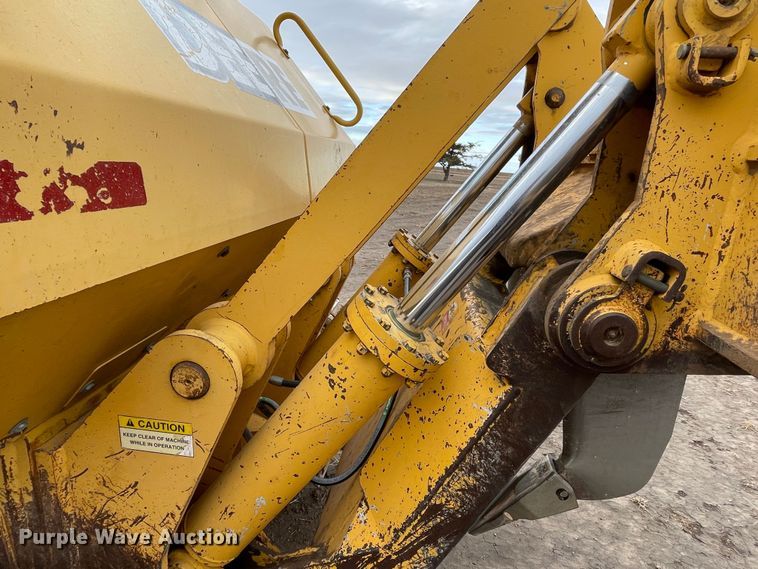 image for item DN4549 2003 John Deere 850C Series II LT  dozer