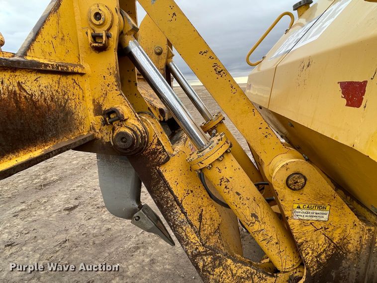 image for item DN4549 2003 John Deere 850C Series II LT  dozer