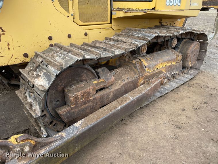image for item DN4549 2003 John Deere 850C Series II LT  dozer