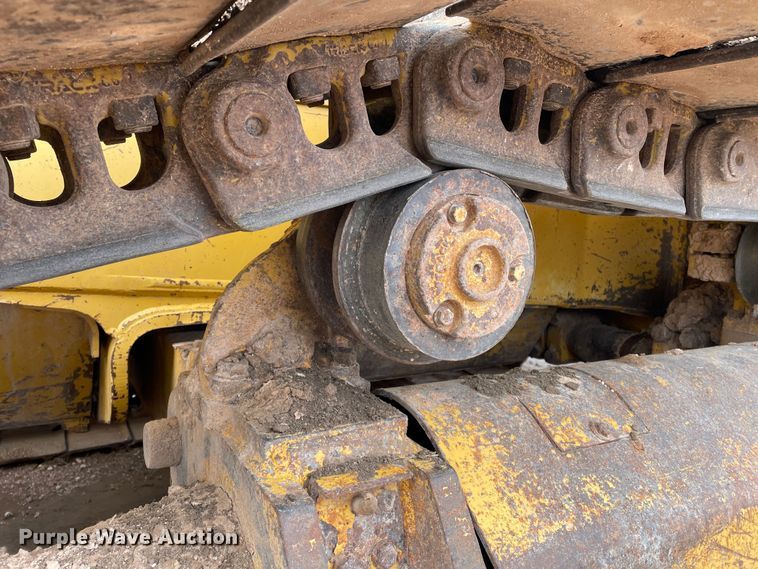 image for item DN4549 2003 John Deere 850C Series II LT  dozer