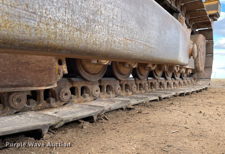 image for item DN4549 2003 John Deere 850C Series II LT  dozer