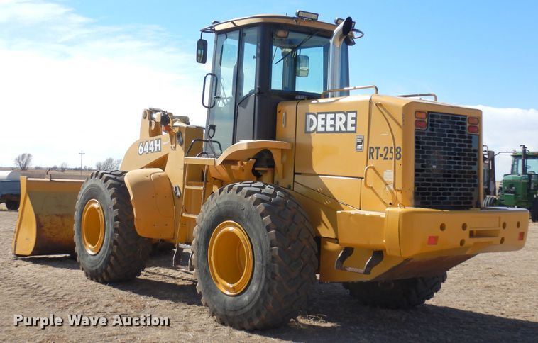 image for item DN6278 2002 John Deere 644H  wheel loader