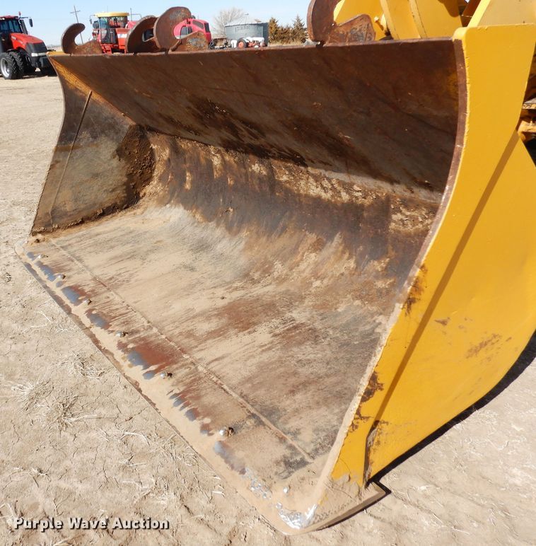 image for item DN6278 2002 John Deere 644H  wheel loader