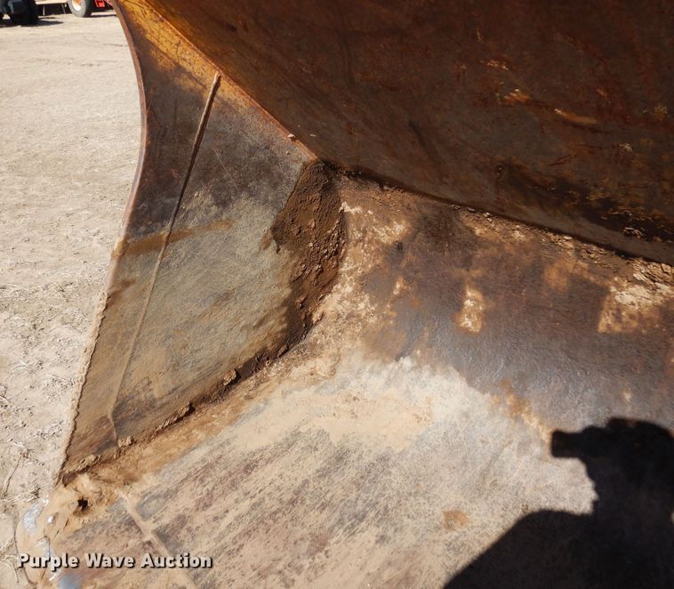 image for item DN6278 2002 John Deere 644H  wheel loader