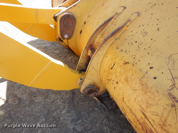 image for item DN6278 2002 John Deere 644H  wheel loader