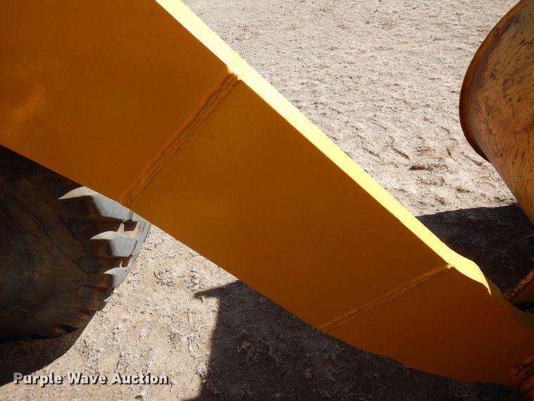 image for item DN6278 2002 John Deere 644H  wheel loader