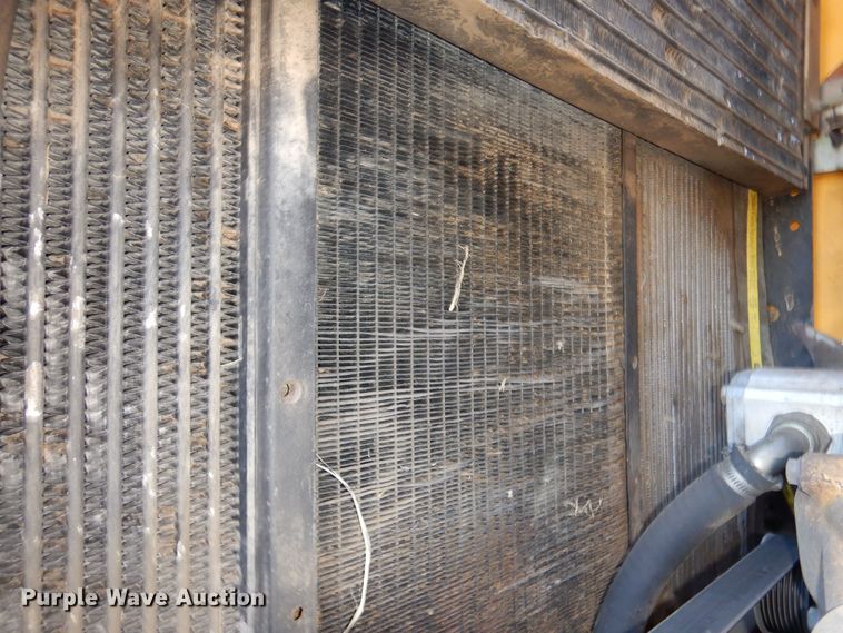 image for item DN6278 2002 John Deere 644H  wheel loader