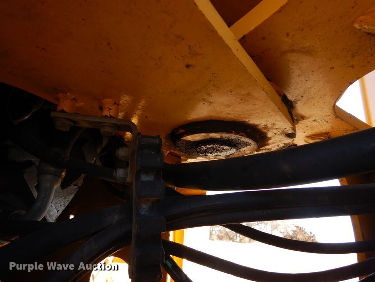 image for item DN6278 2002 John Deere 644H  wheel loader