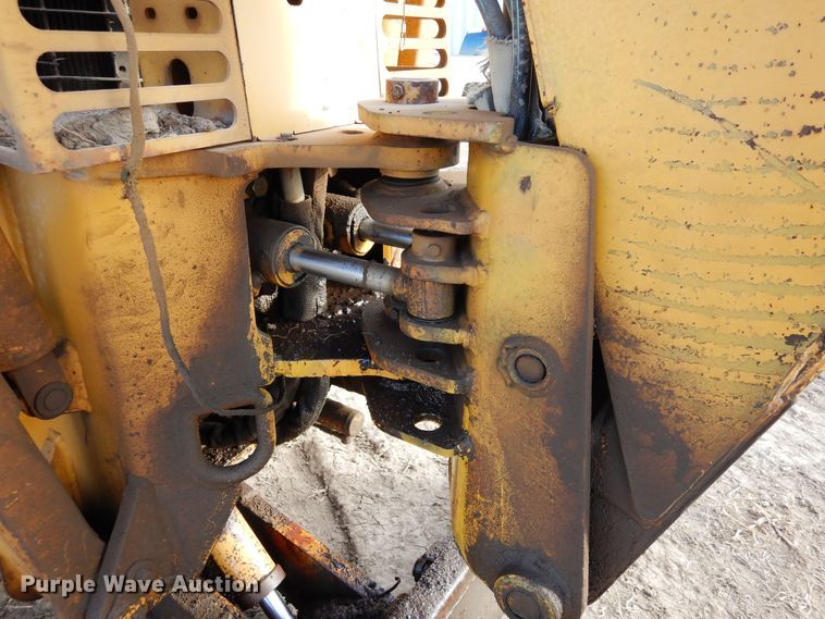 image for item DN6282 1998 Vermeer V8550  trencher