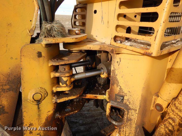 image for item DN6282 1998 Vermeer V8550  trencher