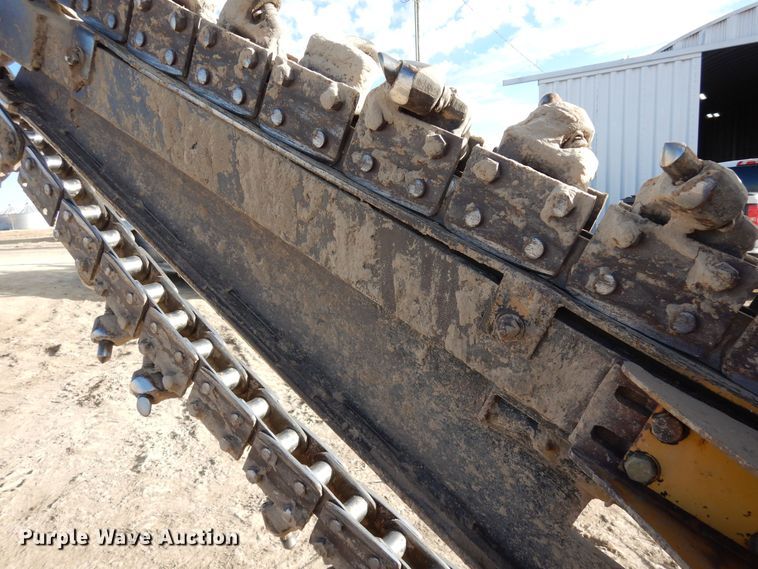 image for item DN6282 1998 Vermeer V8550  trencher