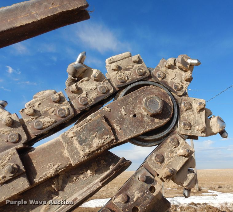 image for item DN6282 1998 Vermeer V8550  trencher