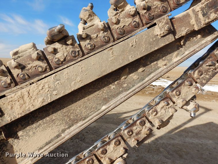 image for item DN6282 1998 Vermeer V8550  trencher