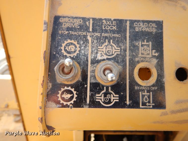 image for item DN6282 1998 Vermeer V8550  trencher