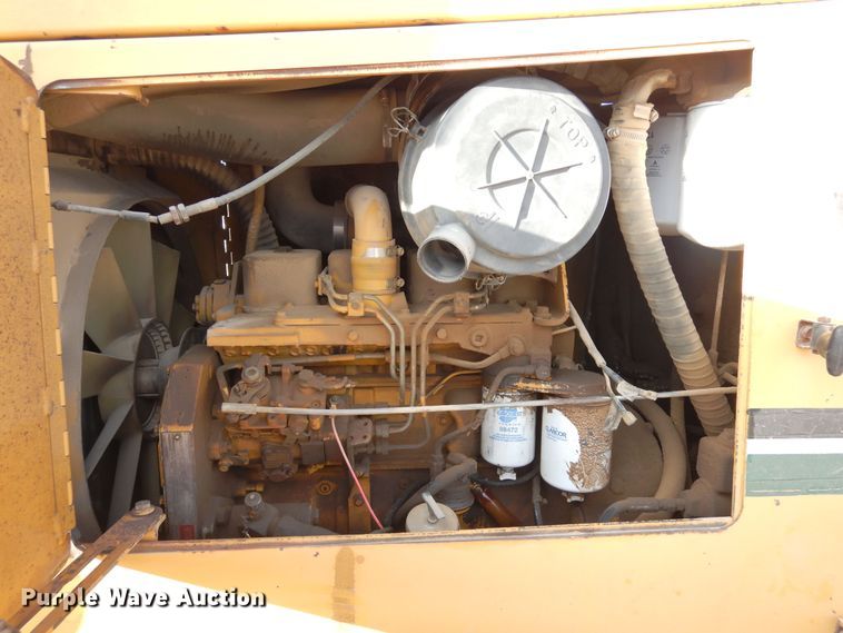 image for item DN6282 1998 Vermeer V8550  trencher