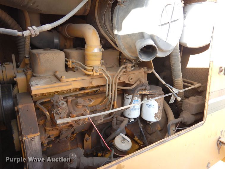 image for item DN6282 1998 Vermeer V8550  trencher