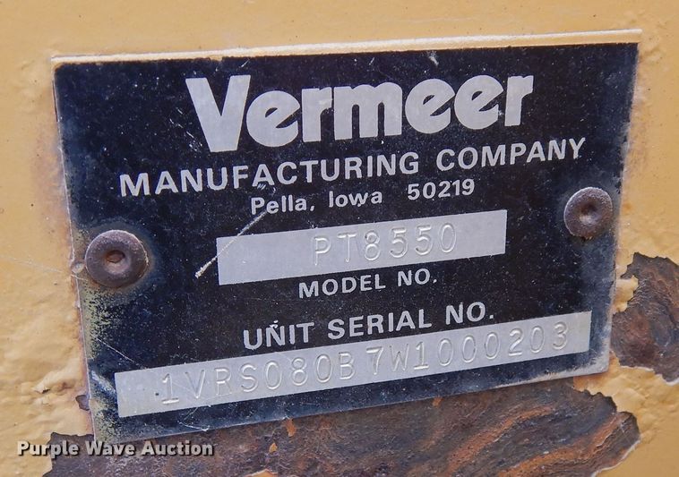 image for item DN6282 1998 Vermeer V8550  trencher