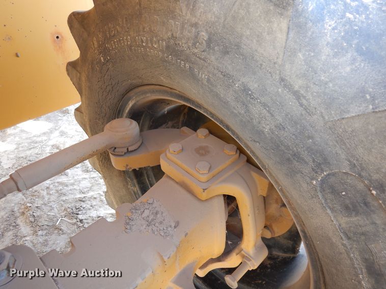 image for item DN6282 1998 Vermeer V8550  trencher