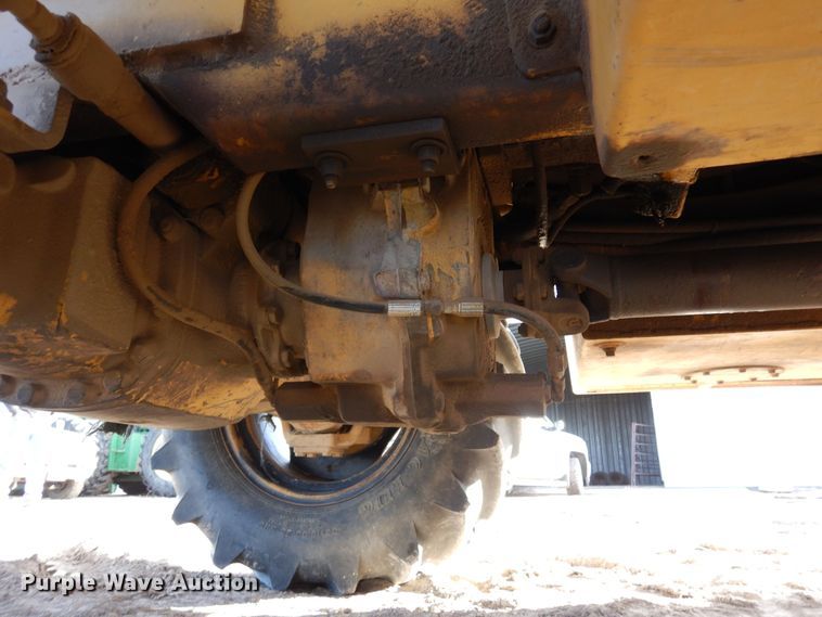 image for item DN6282 1998 Vermeer V8550  trencher