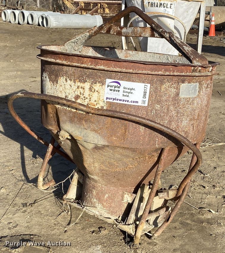 image for item DN8177 Concrete bucket