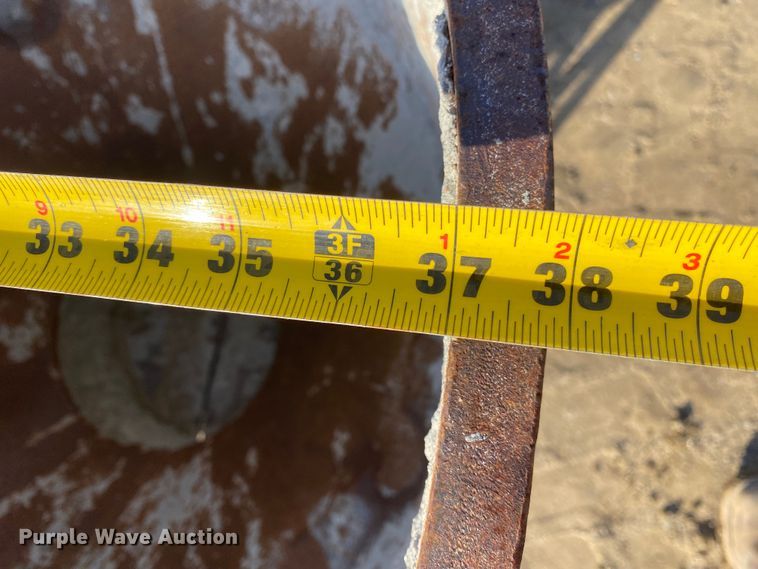 image for item DN8177 Concrete bucket