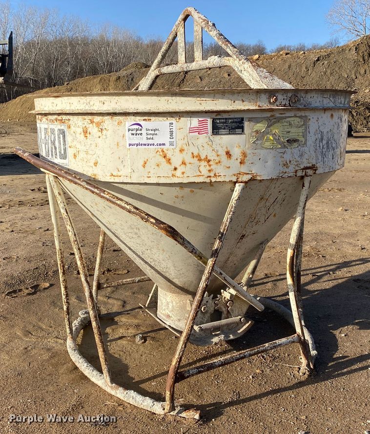image for item DN8178 Gar-Bro  concrete bucket