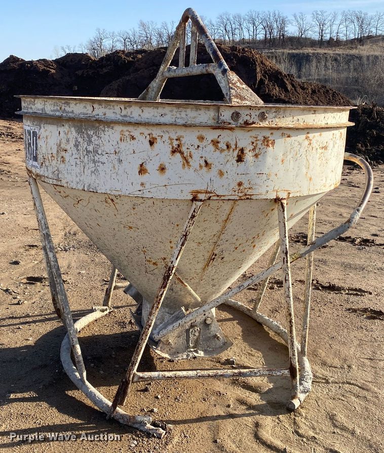 image for item DN8178 Gar-Bro  concrete bucket