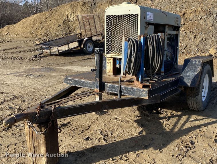 image for item DN8182 Lincoln SA-200  welder