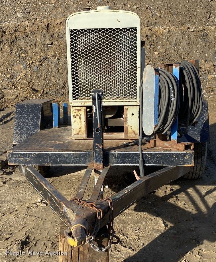 image for item DN8182 Lincoln SA-200  welder