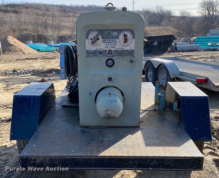image for item DN8182 Lincoln SA-200  welder