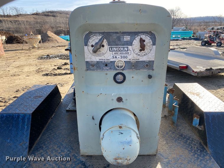 image for item DN8182 Lincoln SA-200  welder
