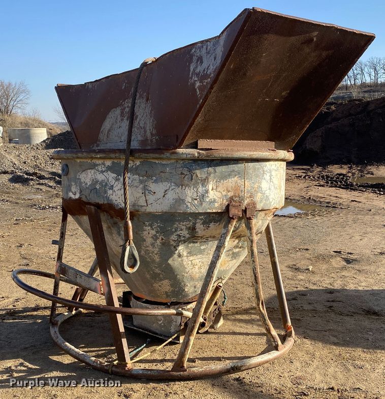 image for item DN8183 Concrete bucket