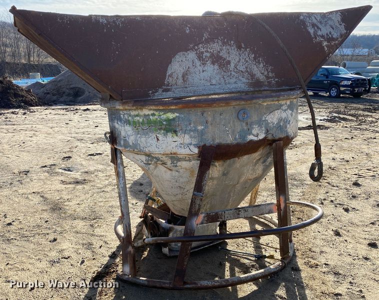 image for item DN8183 Concrete bucket