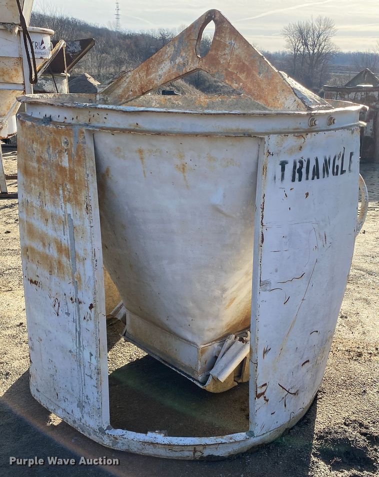 image for item DN8184 Concrete bucket