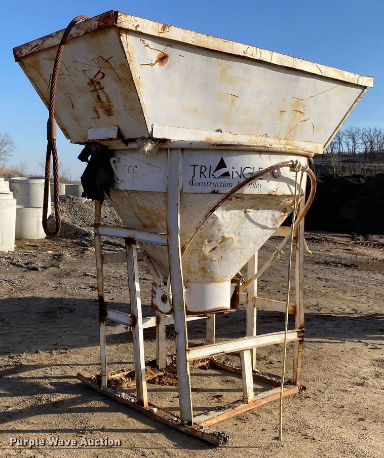 image for item DN8185 Concrete bucket